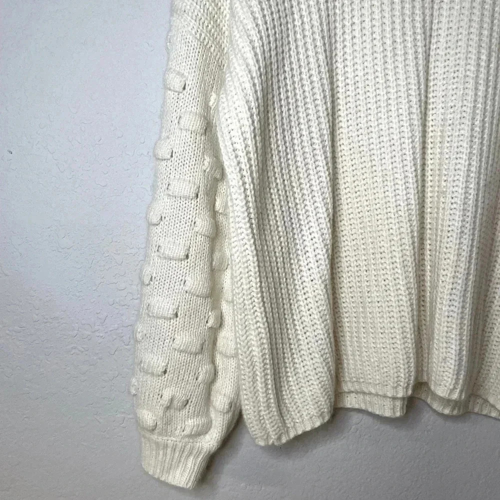 White Knit Sweater - Picture 3 of 9